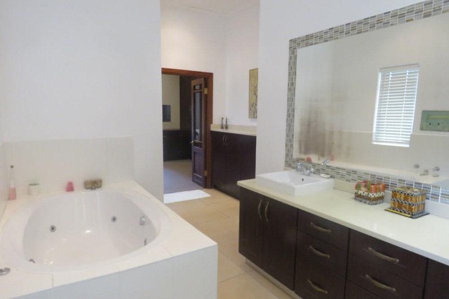 0 Bedroom Property for Sale in Grahamstown Rural Eastern Cape